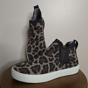 Rothy's Chelsea Boot Wild Leopard